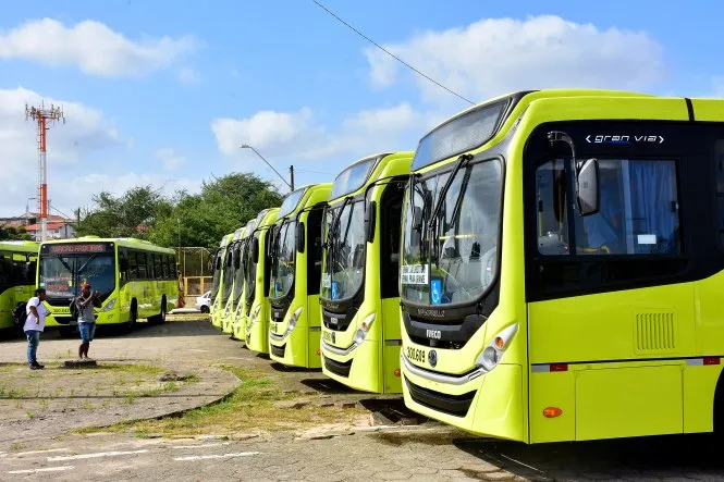 Prefeitura rompe contrato com consórcio e assume linhas de ônibus em São Luís
